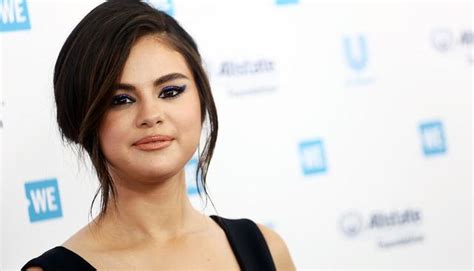 Selena Gomez Reapareció En Su Primera Alfombra Roja Del Año Fotos