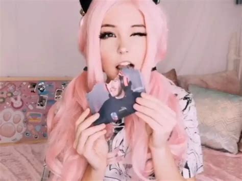 Meet Belle Delphine The Instagram Star Who Sold Her Bathwater To