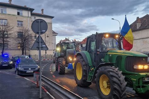 Actualizare Fermierii I Transportatorii Au Reluat Protestele Trafic