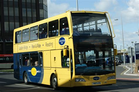 835 Yn07lfa Reading Buses Reading Railway Stn 14th Septem Flickr