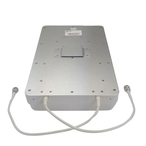 2x2 Cross-Polarized MIMO Indoor Panel Antenna, 600 - 2700 MHz - Waveform