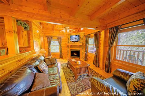 Gatlinburg Cabin The Grandview 3 Bedroom Sleeps 12