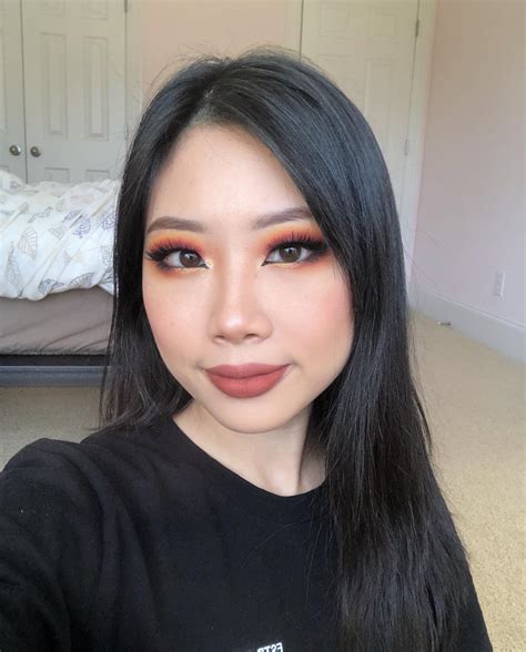 warm tone makeup look : r/MakeupAddiction