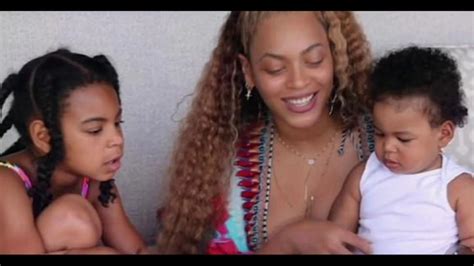 Beyonc Et Ses Enfants La Chanteuse Est Heureuse Avec Le Rappeur Et