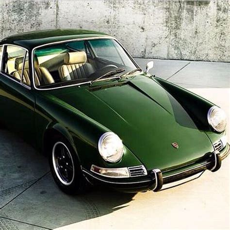 Love The Green Color Vintage Porsche Porsche Cars Sports Cars Luxury