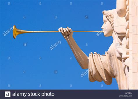 Angels With Golden Trumpets Stock Photo Alamy