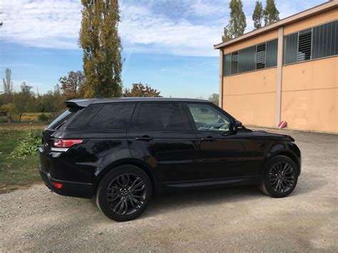 Range Rover Sport Val D Enza Tours