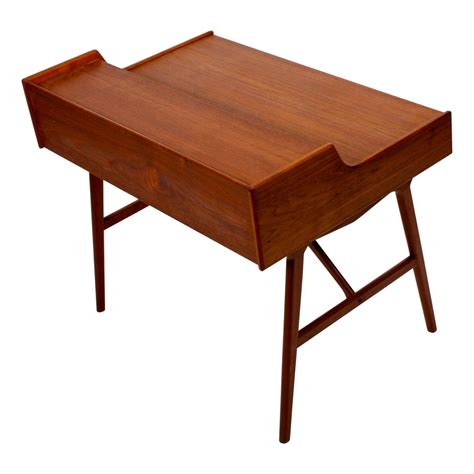 Teak Schreibtisch aus Dänemark 1950er bei Pamono kaufen