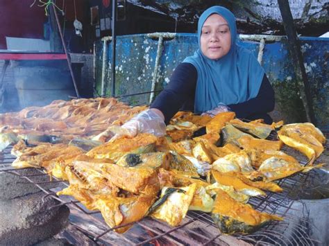 Ikan Salai Rezeki Musim Tengkujuh