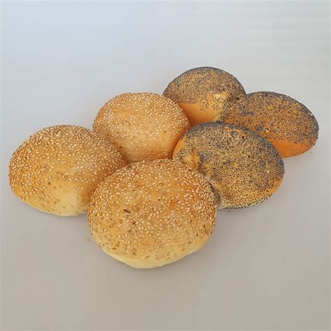 Witte Bolletjes Met Sesam Of Maanzaad Bakkerij De Kof