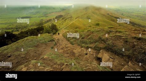 From Back Tor To Mam Tor And The Great Ridge Peak District National