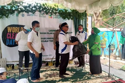 Bank Sampah Sekumpul Luncurkan Program Tukar Sampah Dengan Sembako