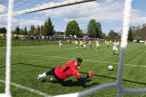 Westsachsenliga Fr Hes Tor Entscheidet M Lsener Derby