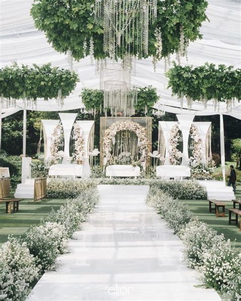 Dekorasi Wedding Warna Hijau Terlihat Fresh Dan Natural