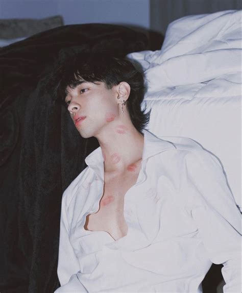 Pin By Aryana On Quick Saves Cute Asian Guys Hot Korean Guys Pretty