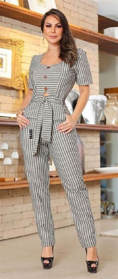 Pin by Cony Gomez M on Rayas y más Rayas Jumpsuit fashion Business