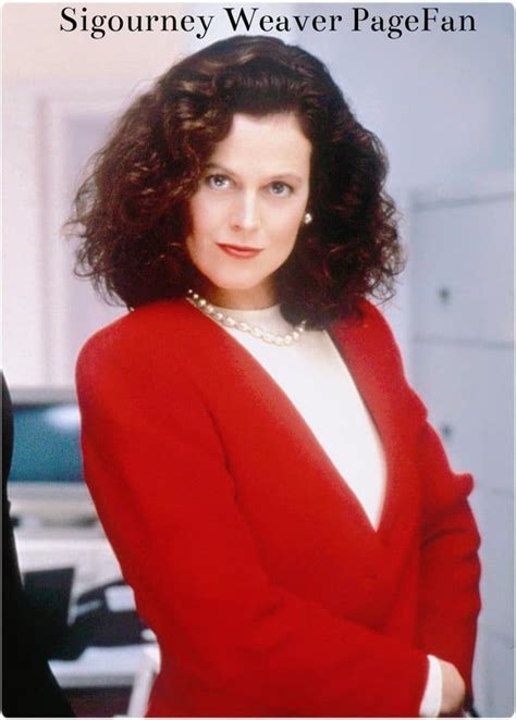 Sigourney Weaver Working Girl 1988 | Sigourney weaver, Sigourney, Girl