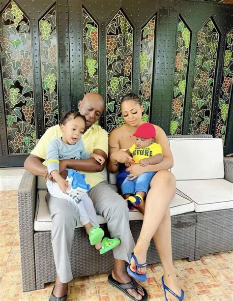 Photos De Famille La Star Regina Daniels Son Mari Ned Nwoko Et Leurs