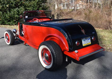 1932 Ford Roadster Hot Rod 350 Chevy Automatic Turbo 350 9 Ford Show