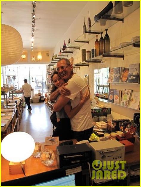 Jeff Goldblum 61 Engaged To Girlfriend Emilie Livingston 31 See