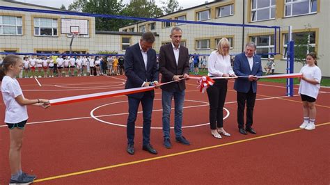 Otwarcie Zmodernizowanego Boiska Przy Szkole Podstawowej Nr Audio