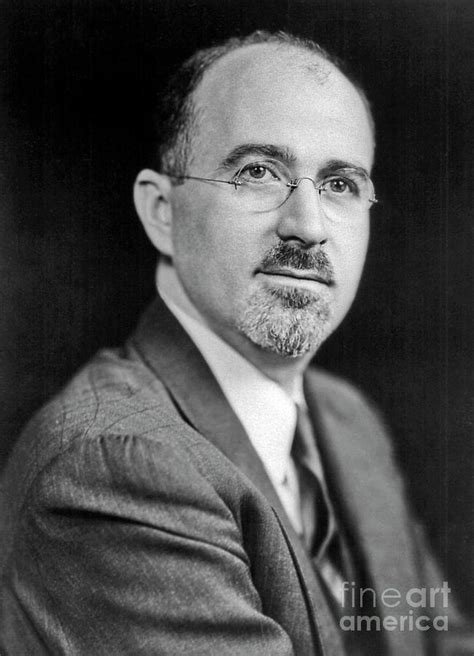 Walter J Freeman by National Library Of Medicine/science Photo Library