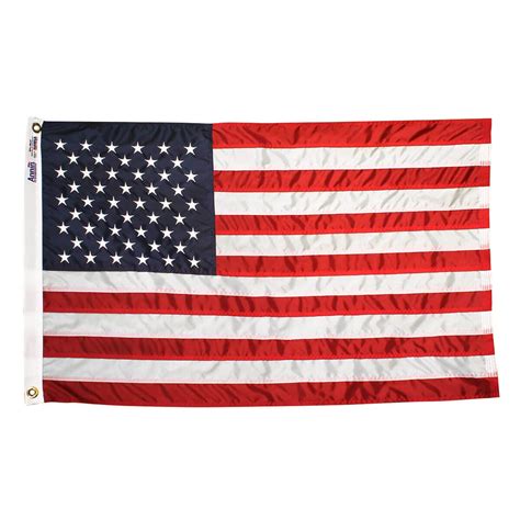 Annin Nylon American Flag | FlagandBanner