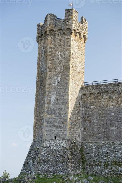 medieval castle stone wall 20179627 Stock Photo at Vecteezy