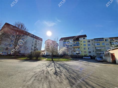 Apartament De Vanzare Cu Camere Si Balcon Situat La Etajul In Sibiu