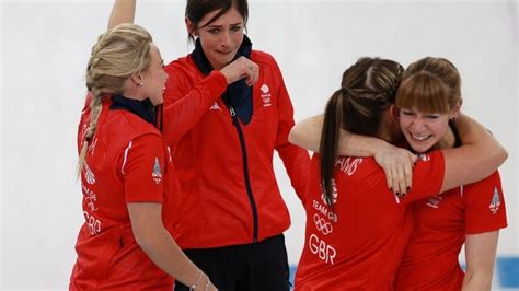 Team GB women's curling team wins Olympic bronze - ITV News