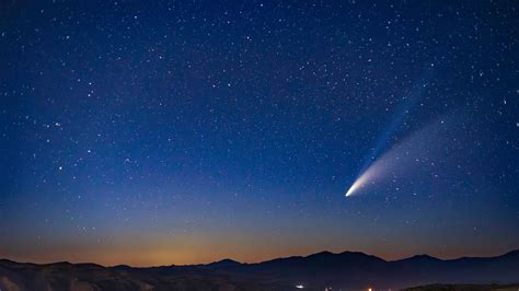 Komet Tsuchinshan Atlas könnte bald ohne Teleskop sichtbar sein