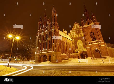 St Anne S Church In The Night Vilnius Stock Photo Alamy