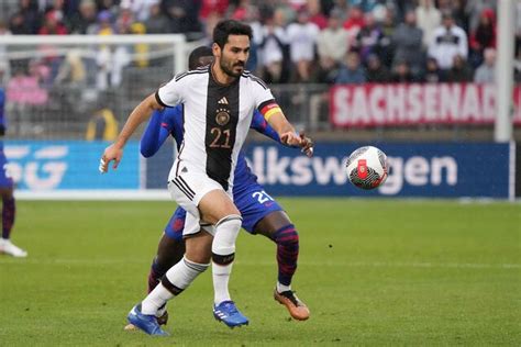 Hummels Souverän Gündogan Geht Voran Die Einzelkritik Zum 31 Gegen