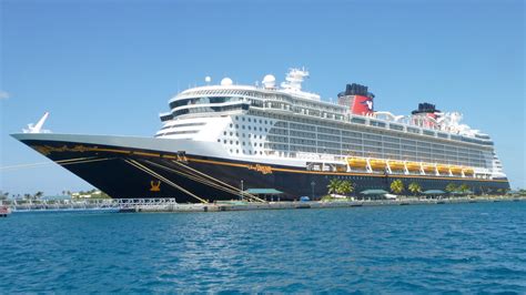 Torna A Catania La Nave Da Crociera Disney Dream