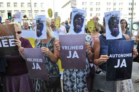 La Condamnation Des Pussy Riot Digne De L Inquisition