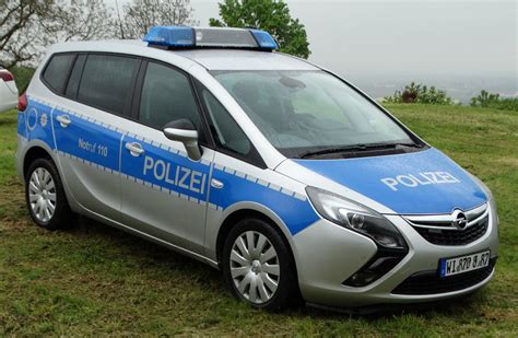 Polizei Bad Vilbel Opel Zafira Fustw Am Beim Tag Der Offenen