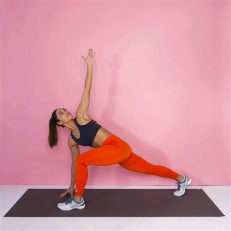 Lunge With Spinal Twist By Tara Buckley Exercise How To Skimble