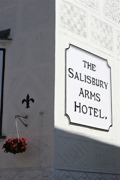 The Salisbury Arms Hotel | Go Hertford