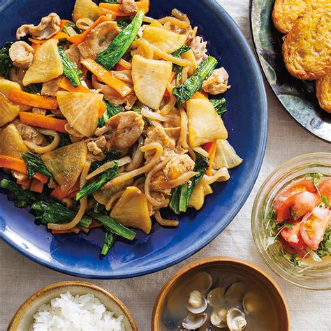 『糖しぼり大根と野菜の甘辛炒め』、『たこたっぷり揚げ』、トマトの塩こうじマリネ、しじみのみそ汁（3人分）｜だいどこログ 生協パルシステムの