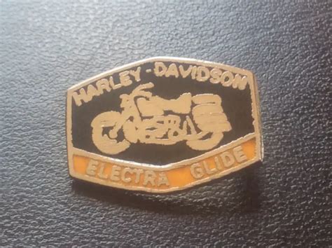 Rare Vintage Enamel Harley Davidson Motorcycle Lapel Pin Badge