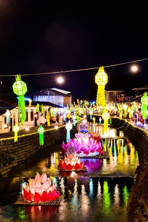 CHIANG MAI, THAILAND - November 10, 2022 : Khlong Mae Kha Floating ...