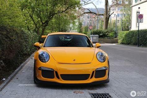 Paint To Sample Yellow Porsche 911 GT3 RS PDK Begs For A Fake Taxi Box