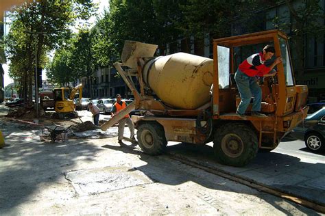 Cinisello Da Luned Cominciano I Lunghi Lavori Di Asfaltatura Stradale