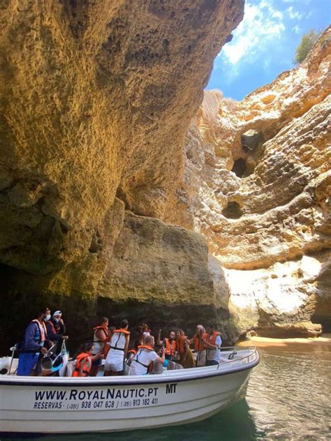 Boat Tour To The Caves Of Benagil Departing From Portim O Experitour