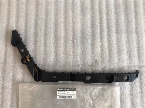 Guia Fascia Tras Der Nissan Sentra 13 18