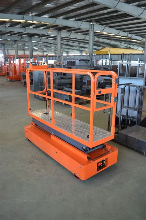 Self Propelled Greenhouse Picking Electric Scissor Lift Platform