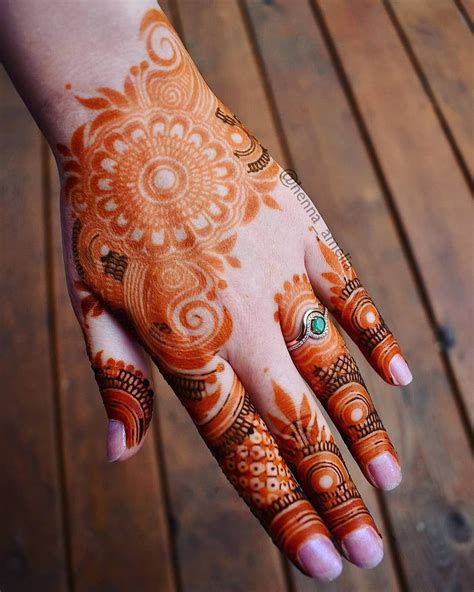 Likes Comments Fashionlif Mehndi On Instagram Swipe To