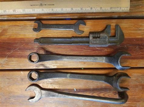 Lot Of 5 Vintage Ford Wrenches Tools Antique Price Guide Details Page