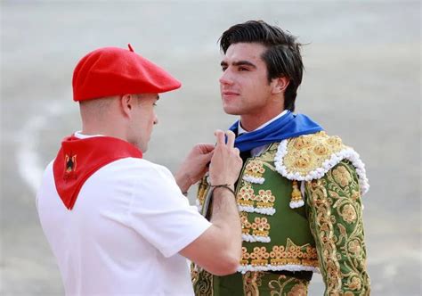 Del Toro Al Infinito El Fenómeno Colombo Llegó A Azpeitia