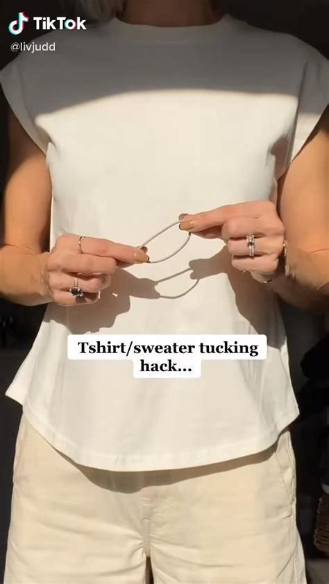 Tshirt Sweater Tucking Hack Video Diy Fashion Hacks Clothing